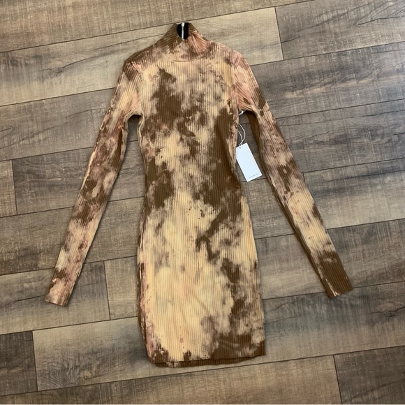 Cotton Citizen Ibiza Dress - Picture 10 of 13